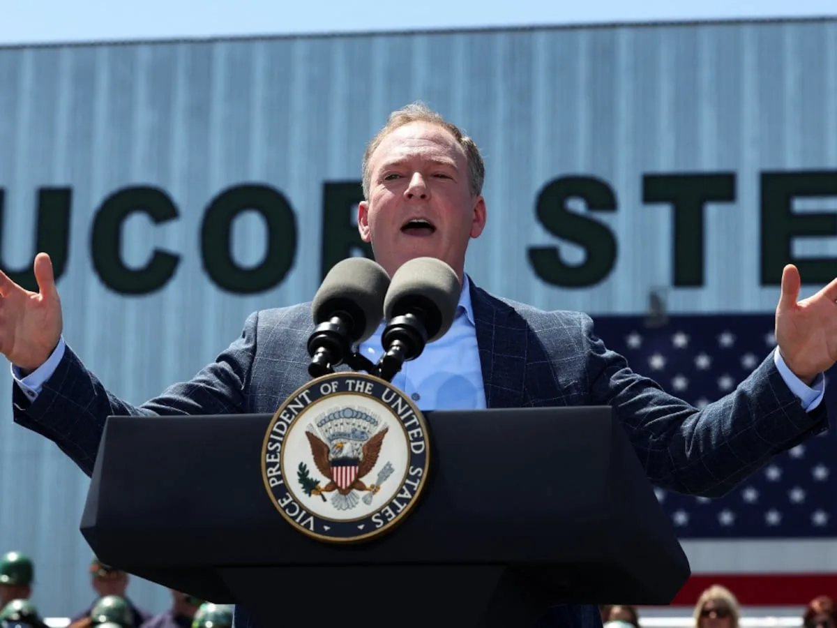 Trump EPA moves to scrap power plant greenhouse gas limits