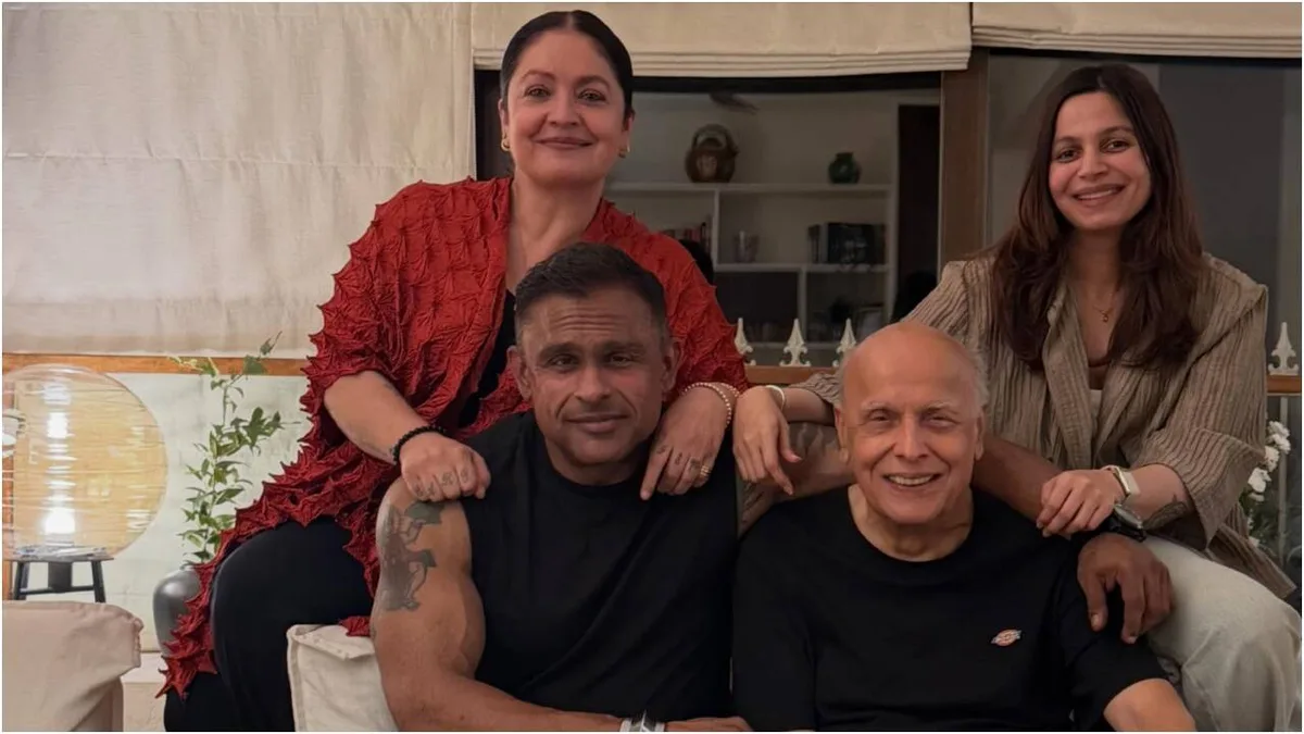 Mahesh's birthday: cosy bash with Soni and kids; Alia, Ranbir miss snaps