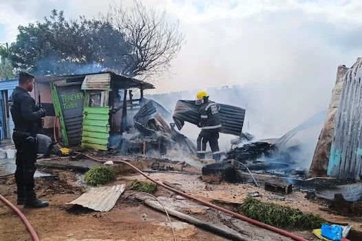 WATCH | Creche blaze and tanker on fire keep KZN responders on their toes