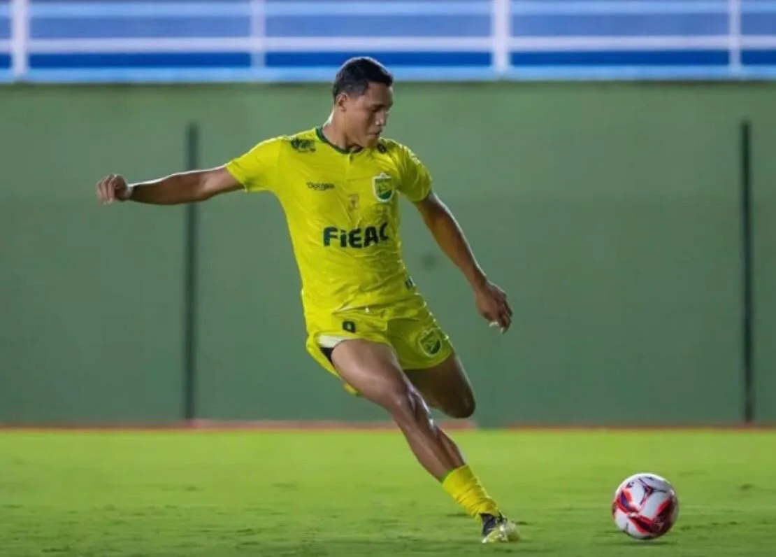 Dheimeson acerta com Treze-PB para sequência da temporada 26