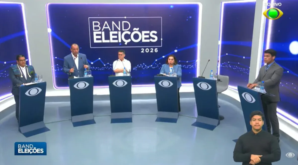 Debate entre candidatos ao governo do AM é marcado por críticas e embates sobre saúde, segurança e educação