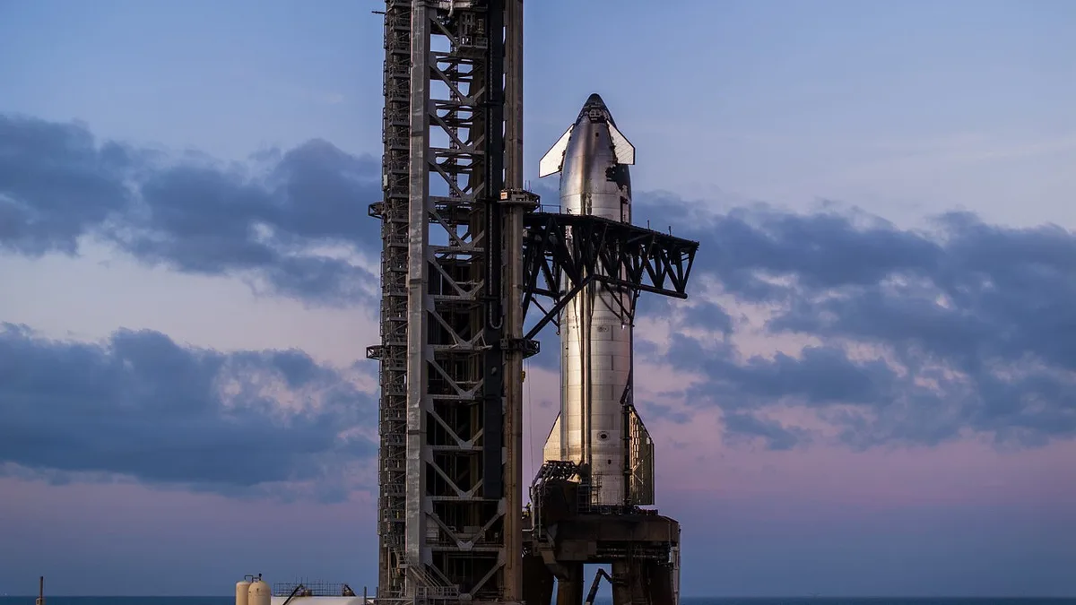 SpaceX tenta esta terça-feira aquilo que nunca conseguiu com a Starship: colocá-la em órbita