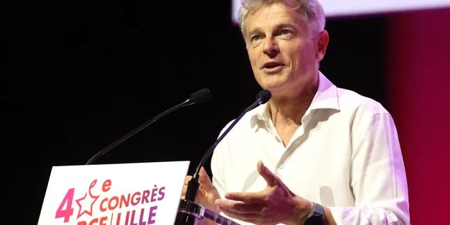 Présidentielle 2027 : le communiste Fabien Roussel lance sa campagne sur une ligne autonome