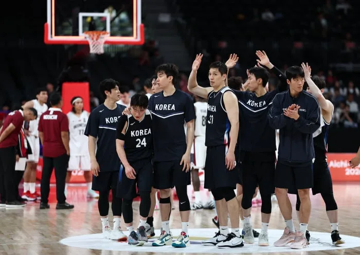 "일본만 꺾으면 4강 보인다" 8강 진출 사실상 확정 한국. 8강 상대 불투명. 이란 바레인, 사우디 가능성 농후