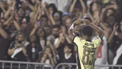VÍDEO: Vasco da Gama de Pedro Emanuel goleia Coritiba