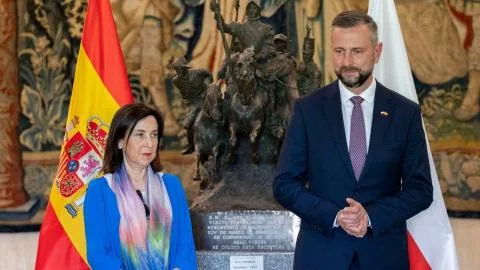 España se alía con Polonia para comprar aviones cisterna por 5.400 millones a Airbus
