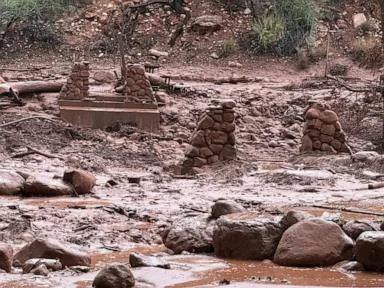 2 dead, 1 missing after deadly Grand Canyon flash flood