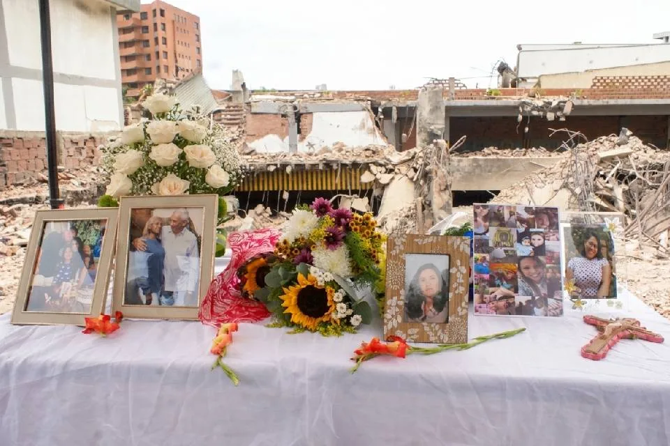 Adiós sin cuerpo: el último altar sobre las ruinas del Roca Park en La Guaira