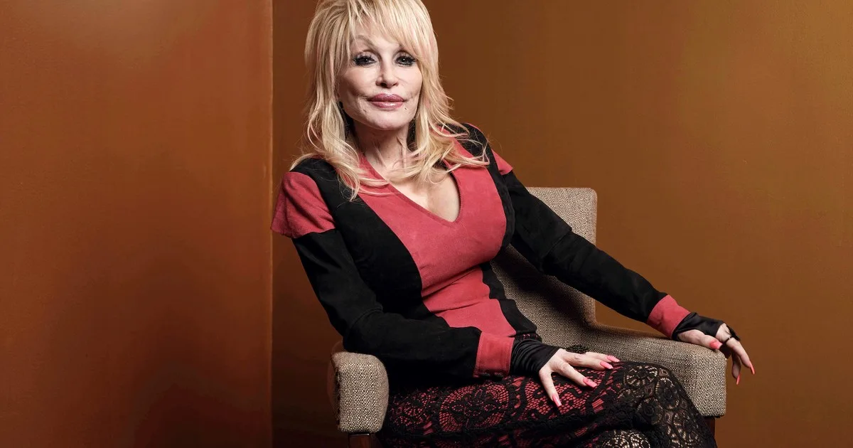 A los 80 años, Dolly Parton reveló que está pasando por un momento delicado de salud