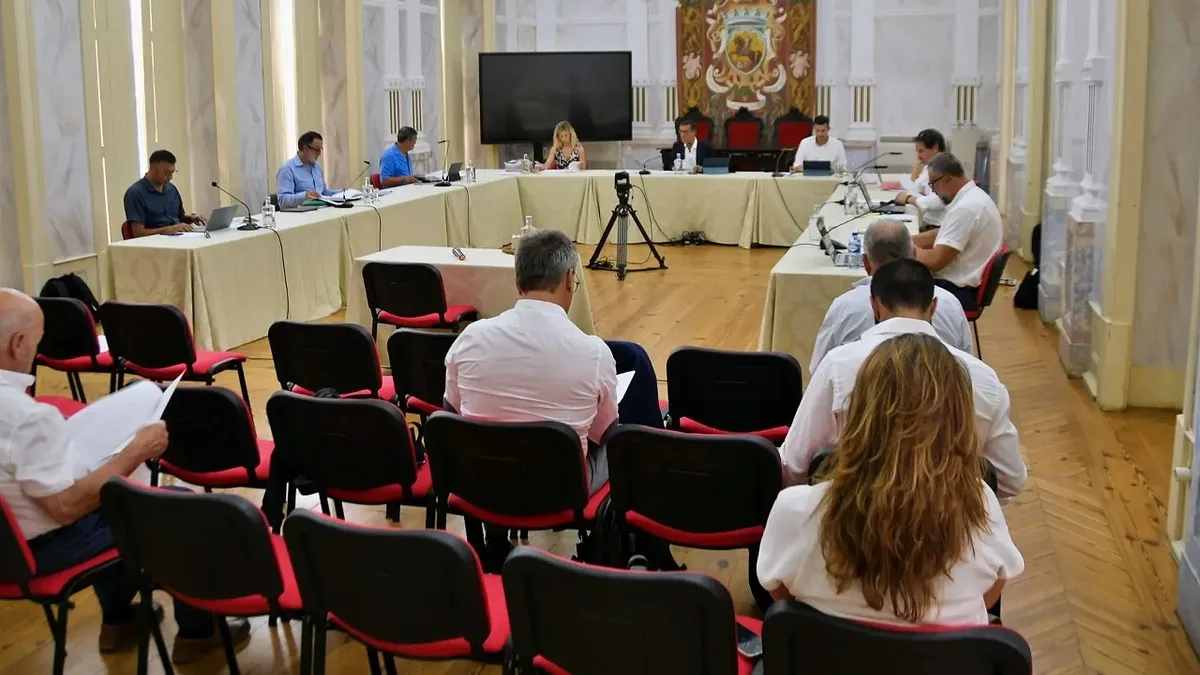 Arena de Évora recebe investimento de 433 700 mil euros para melhorar a insonorização, reabilitação acústica e equipamentos de som