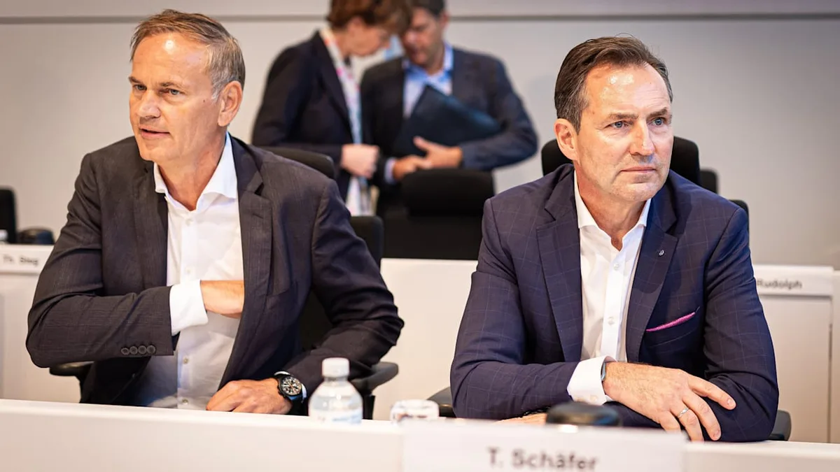 „Desaströse Kommunikation“ - VW-Arbeiter rechnen mit dem Vorstand ab
