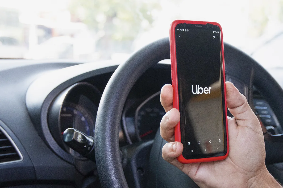 MPF pressiona governo por regra para Uber e 99 criarem categoria acessível