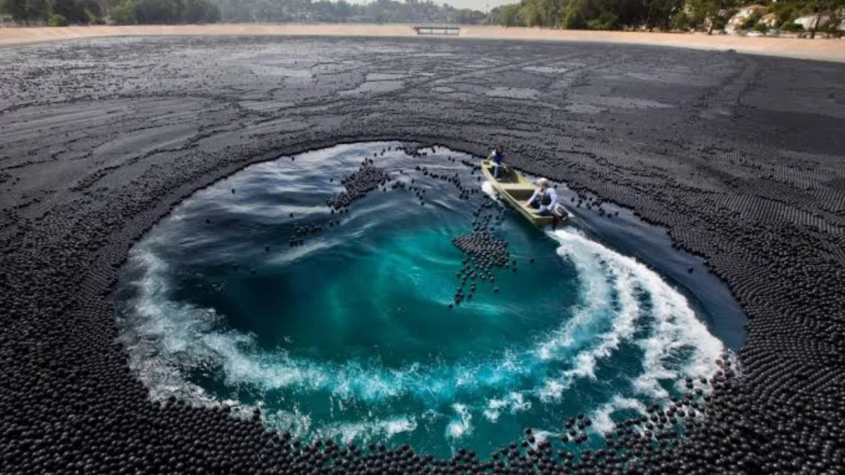 Los Angeles once used 96 million plastic balls to fight drought, creating a hidden cost