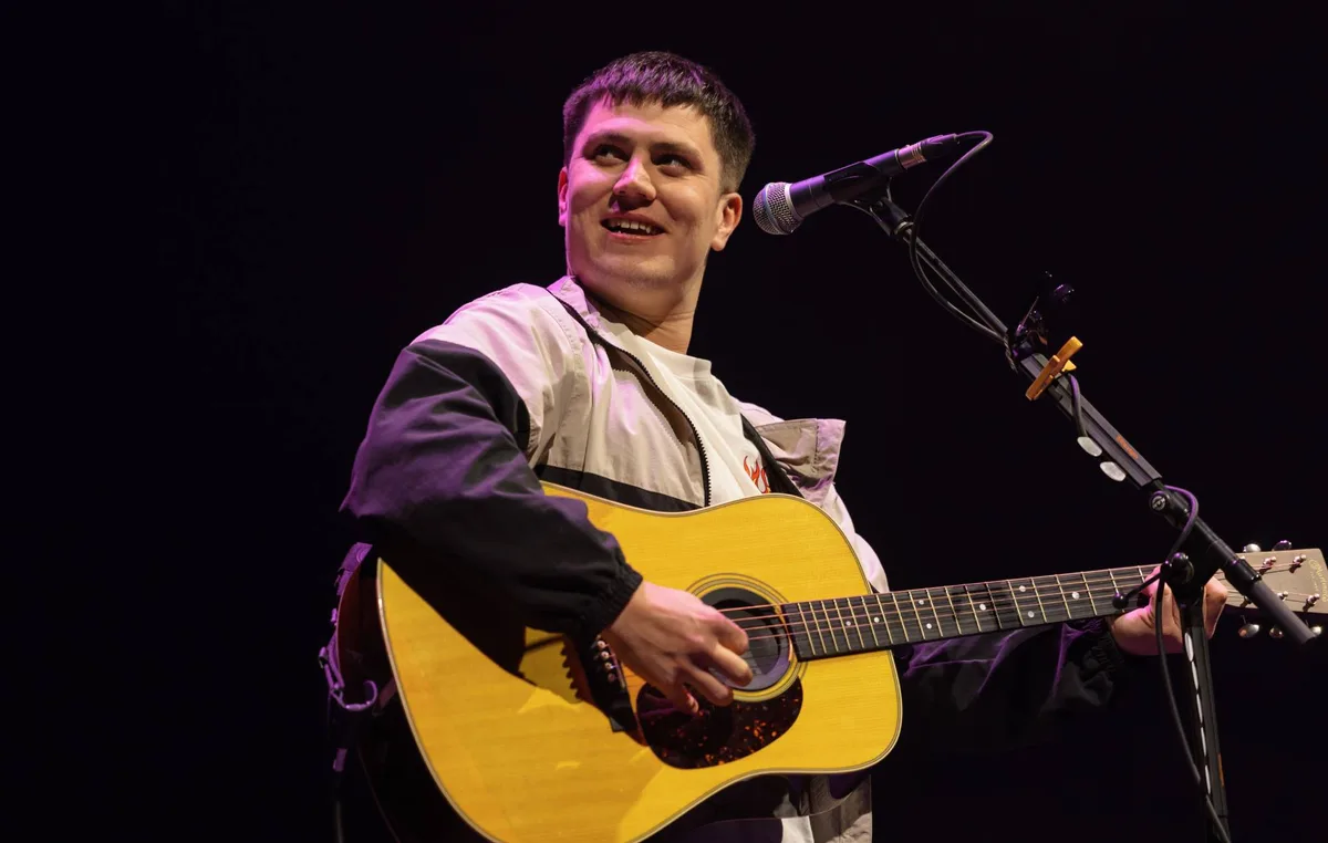Ed Sheeran’s former support act Aaron Rowe says anger should be aimed at “the likes of Robert Kraft” and “Zionist lobbies”