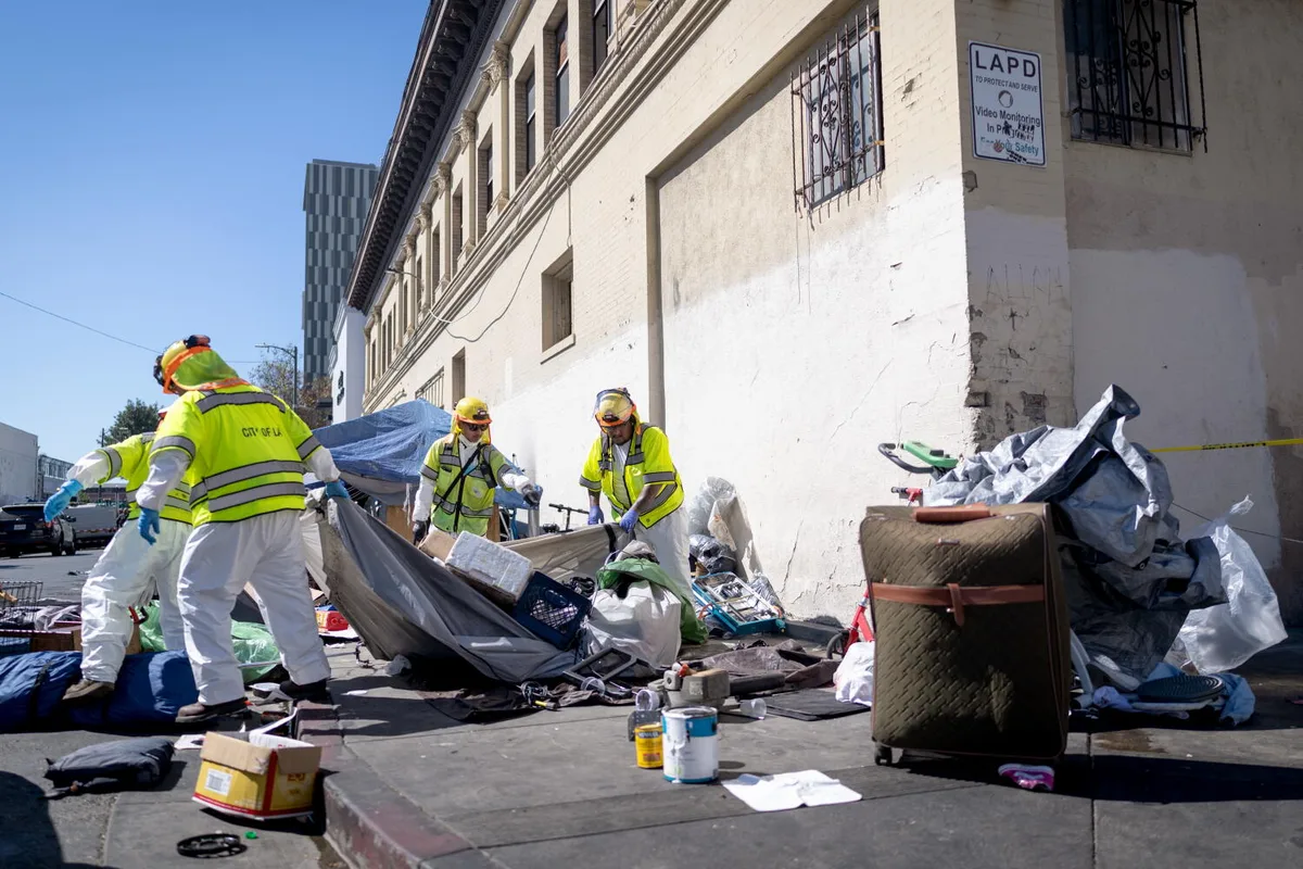 At least 21 suspects arrested in sweeping Skid Row drug crackdown