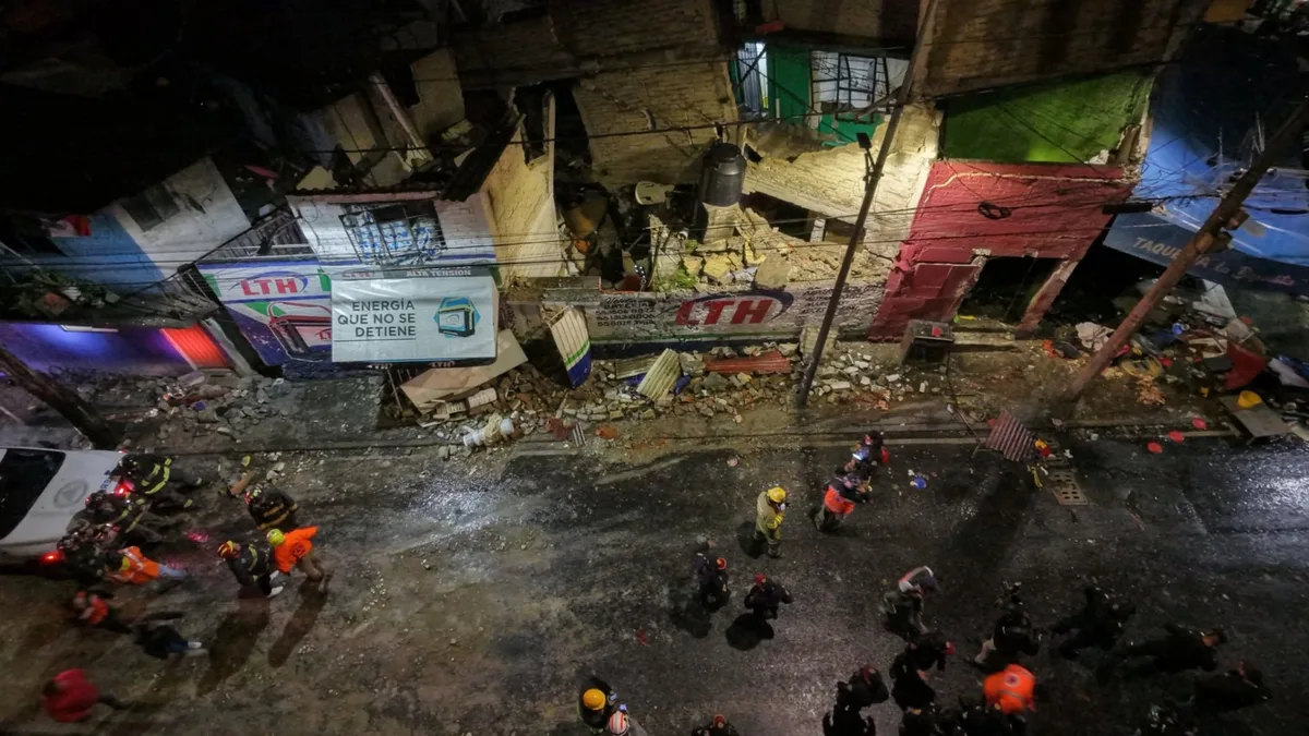 CDMX dará apoyo económico a víctimas de explosión en taquería de Álvaro Obregón: suman dos muertos