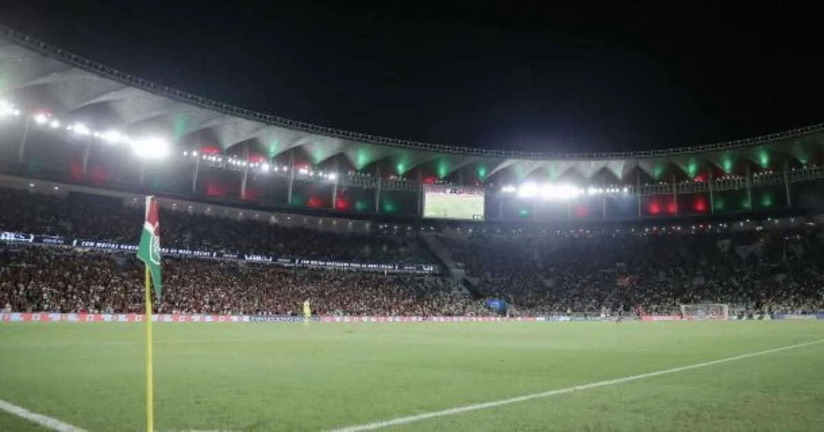Maracanã avalia troca completa do gramado após duelo da NFL