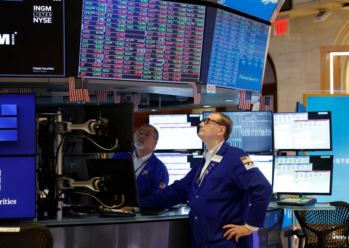 연준, 금리 인상…S&P 500 10% 조정 경고