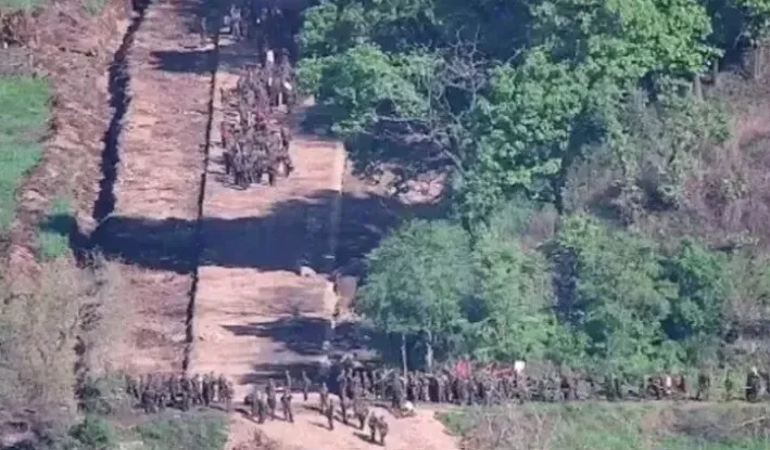 합참 “DMZ 폭발사고, 북한군 매설한 지뢰 의심 지대 확인하다 발생”