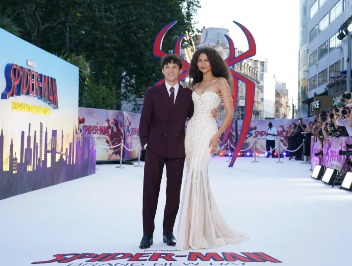 “Spider-Man” lidera los cines por cuarta semana