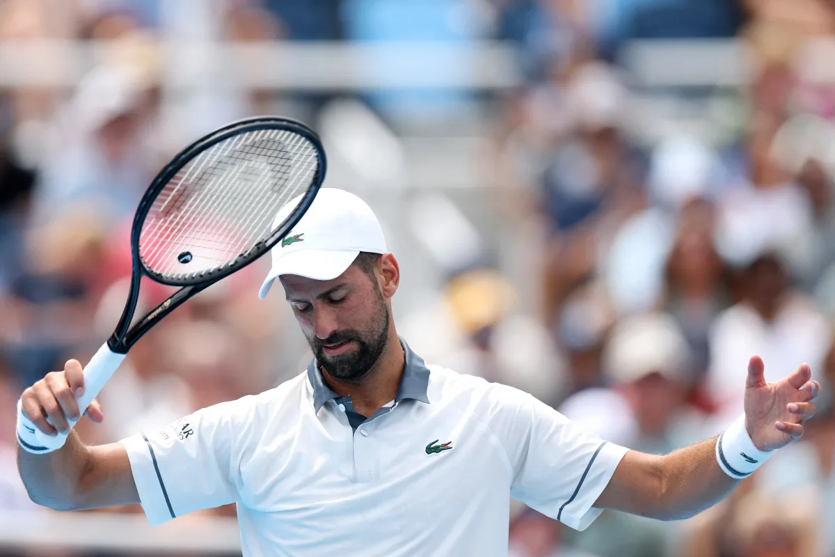 Djokovic cai em sua estreia na 2ª rodada do Masters 1000 de Cincinnati