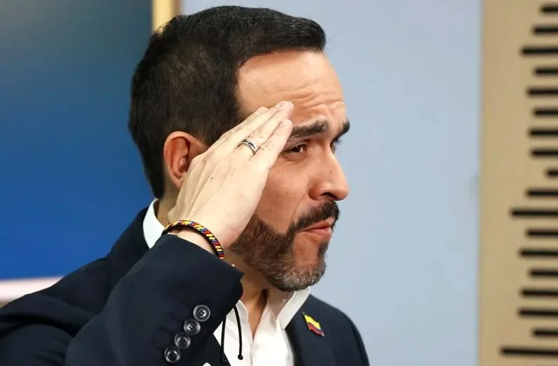 De la Espriella ordenó investigar denuncias contra exesposa de Petro por traslado de droga a Venezuela
