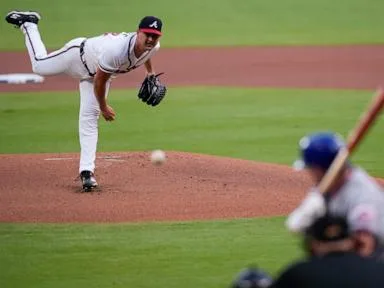 Thomas homers to back Mahle in the Braves' 6-3 victory over the Mets