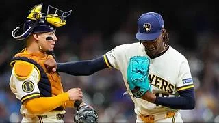 Hazaña histórica: Milwaukee tumba a gigantes de la lomita en días consecutivos
