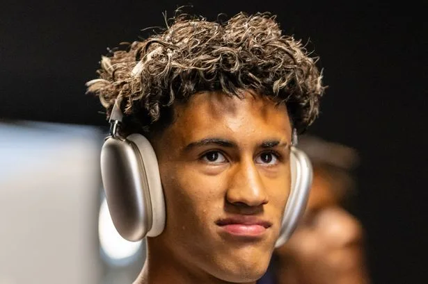 Premier League rules clear as JJ Gabriel tells Man Utd he wants to leave immediately