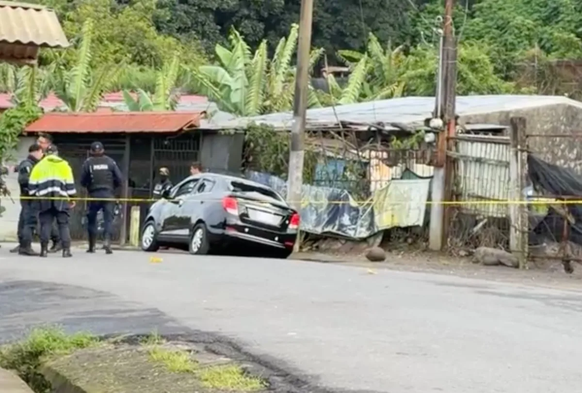 Conductor de plataforma murió en Costa Rica al quedar en medio de ataque contra joven de 18 años