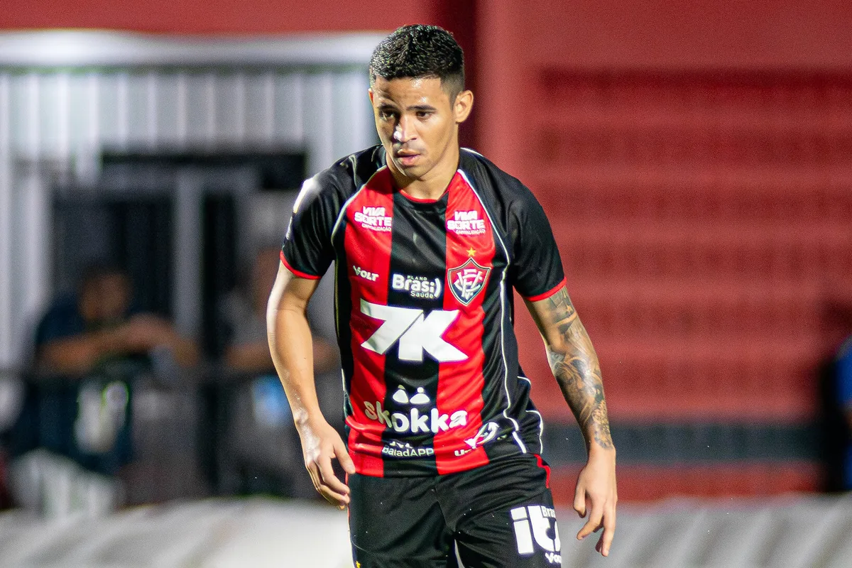 Chances de rebaixamento do Vitória dobram após derrota, diz UFMG