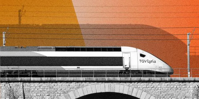 TGV Hendaye-Paris : des passagers bloqués pendant douze heures après un impact de foudre