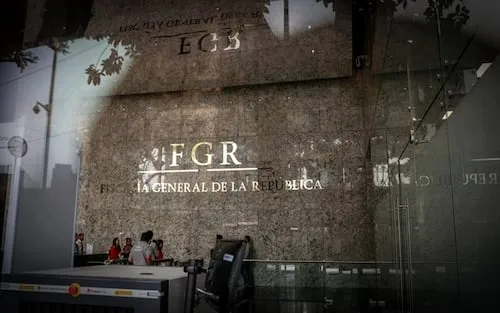 Se reportan disparos en inmediaciones de sede de FGR donde madres buscadoras mantienen plantón; institución aclara que fueron hechos ajenos