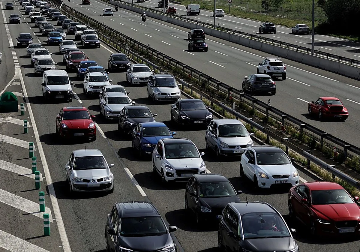 Tráfico prevé 895.000 desplazamientos por las carreteras de Castilla y León en la operación retorno
