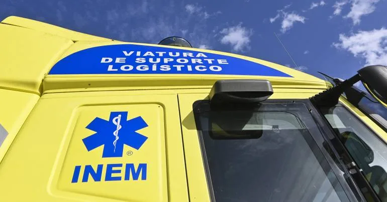 Um morto em despiste de camião no IC5 perto de Vila Flor