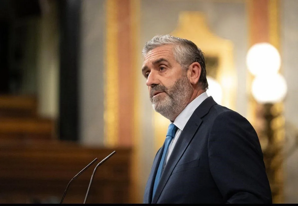 El PP acusa a Morant de organizar "fiestas" pagadas "entre todos" que "no suponen ninguna mejora para los valencianos"