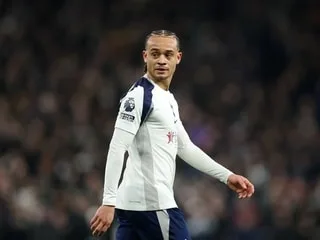 Premier League. Blessé avec Tottenham, Xavi Simons rejoint un programme de l’université de Harvard