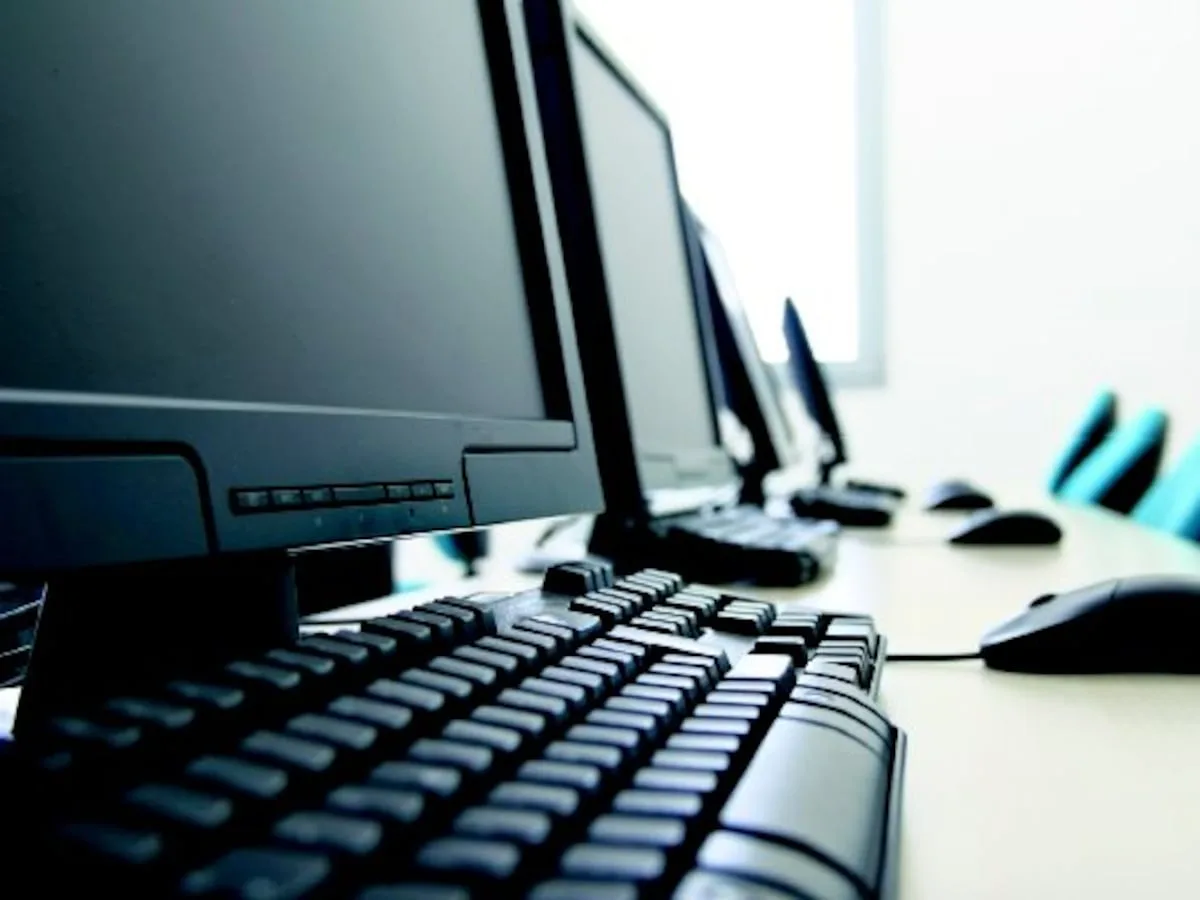ARTHUR GOLDSTUCK | Acer gives Packard Bell another life