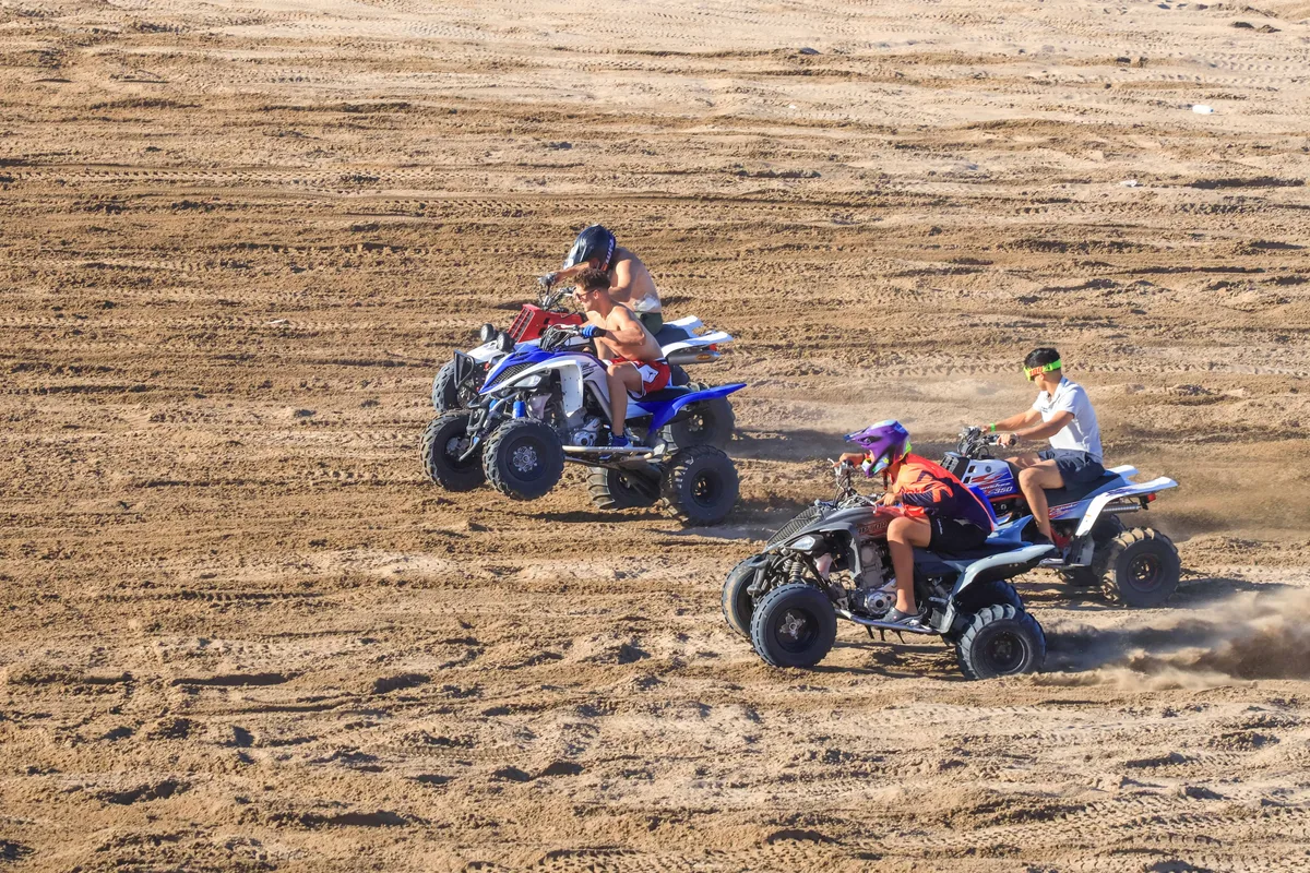 Regresarán los cuatriciclos, camionetas 4x4 y UTVs a Pinamar: las condiciones que deberán cumplir