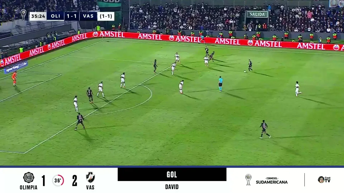 David marca de peito após belo cruzamento de Puma e coloca o Vasco na frente; confira