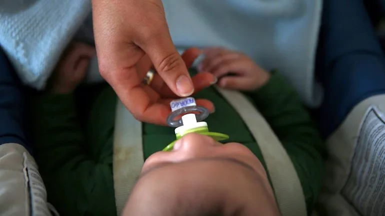 PS e PSD, sem CDS, com proposta única para licença parental