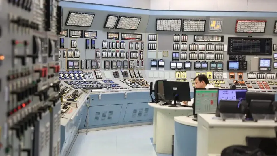 Projeto nuclear da Marinha supera caças e lidera gastos militares do Brasil