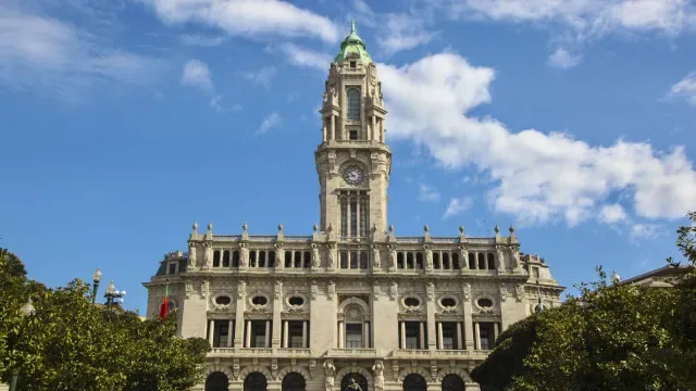 Câmara do Porto pede ressarcimento pelo défice da descentralização