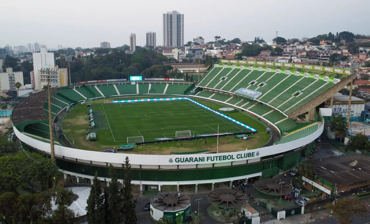 Clube histórico pode pagar multa de R$ 75 milhões se recusar SAF