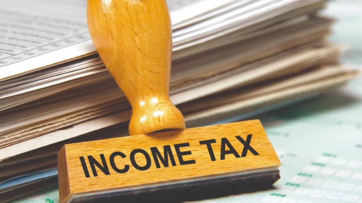 I-T finds stamp duty, tax evasion in Karnataka land deals