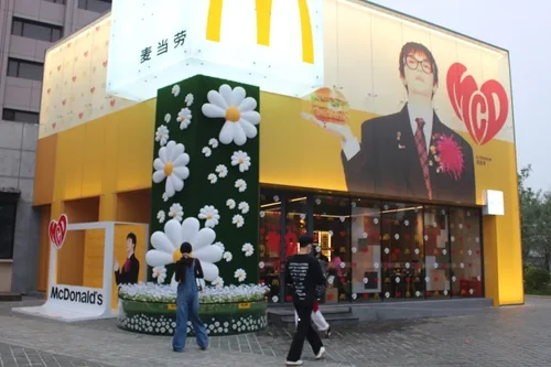 中대도시 대형전광판 지드래곤 등장…한한령 넘어 한류 확대할까