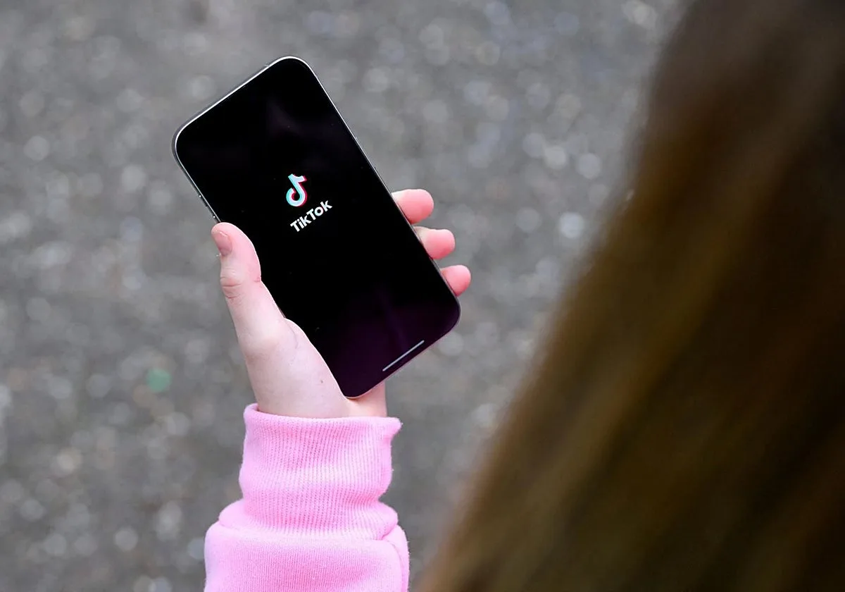 Acusan a TikTok de poner en peligro a los niños con pruebas secretas que afectan a su seguridad