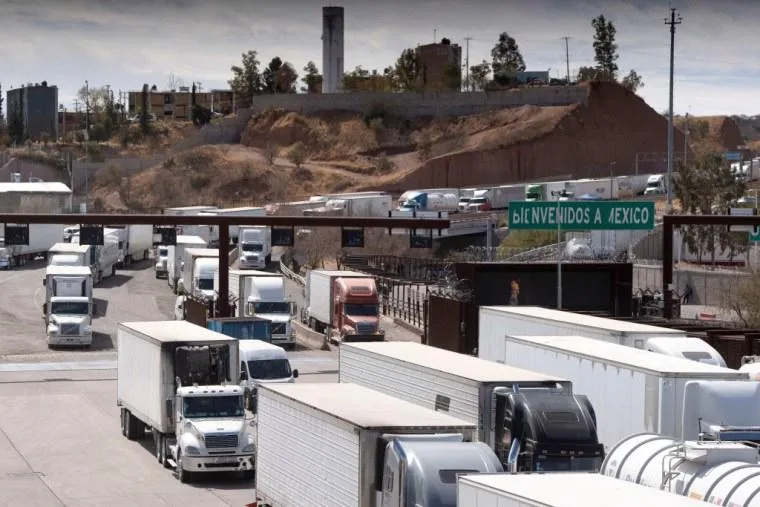 Alertan crisis fronteriza por visas de transporte