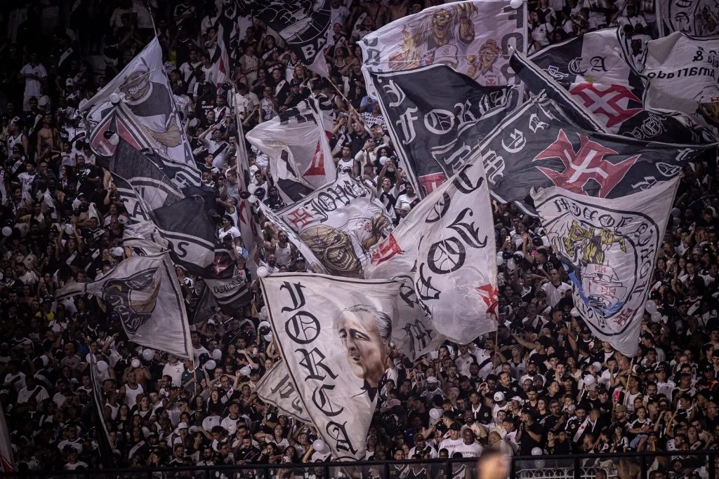 Vasco define estádio para mandar jogo contra o Palmeiras na Copa do Brasil