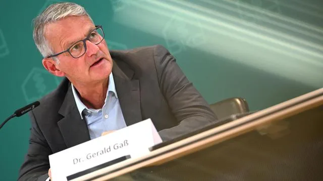Krankenhausgipfel in Berlin: Krankenhausgesellschaft fordert weniger Regulierung und Bürokratie